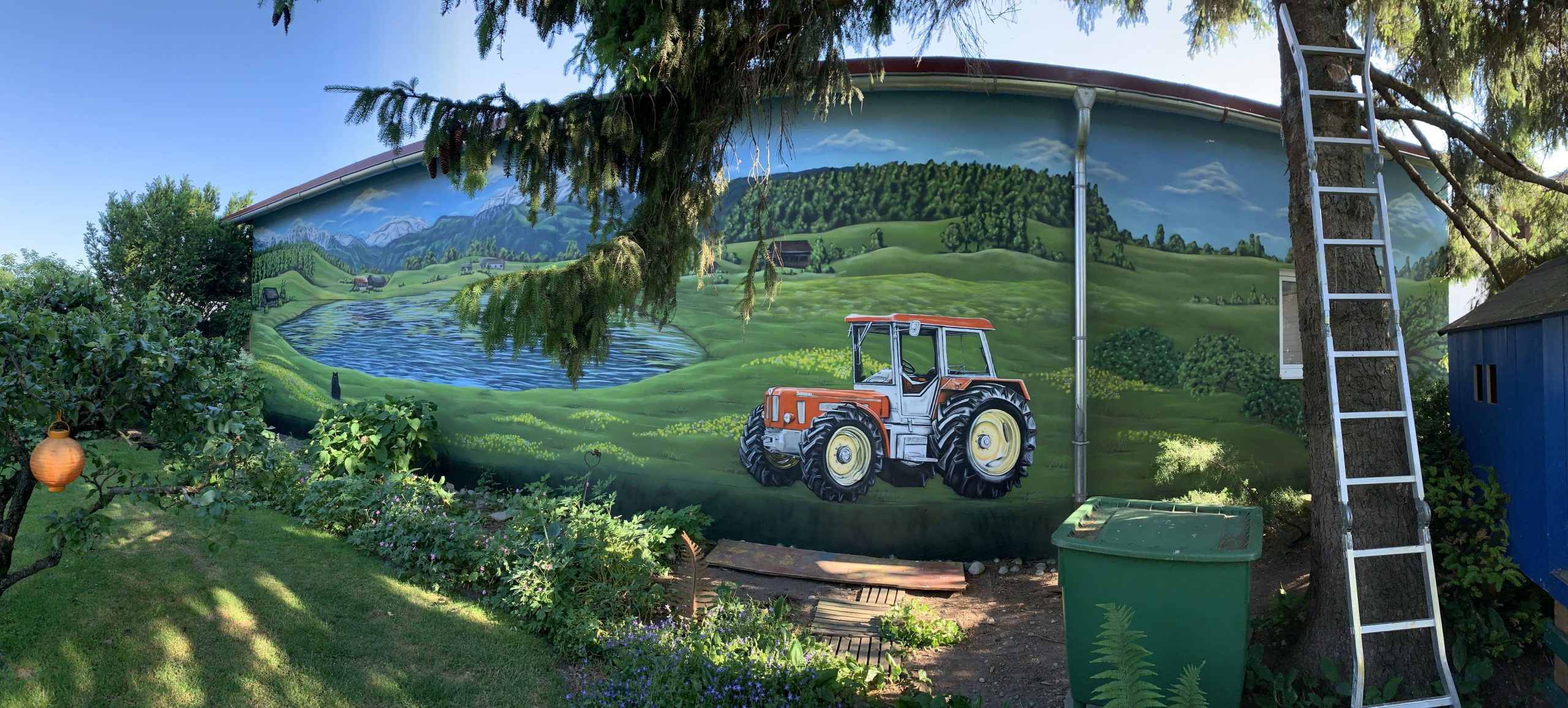 Traktor in den Bergen